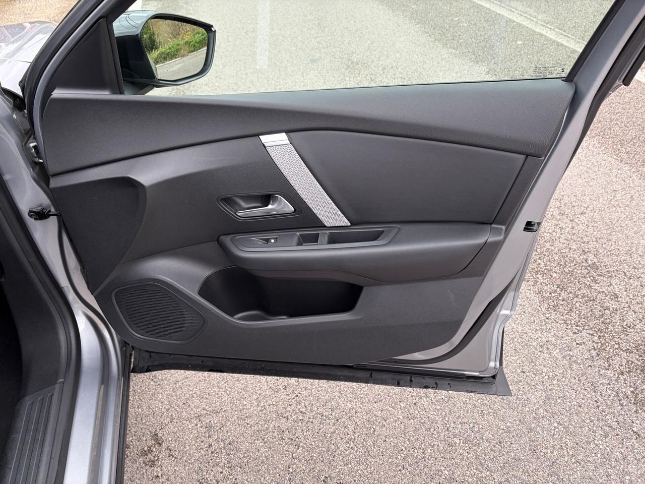 Citroen C4 1.2 BENZINA 130CV S&S Shine