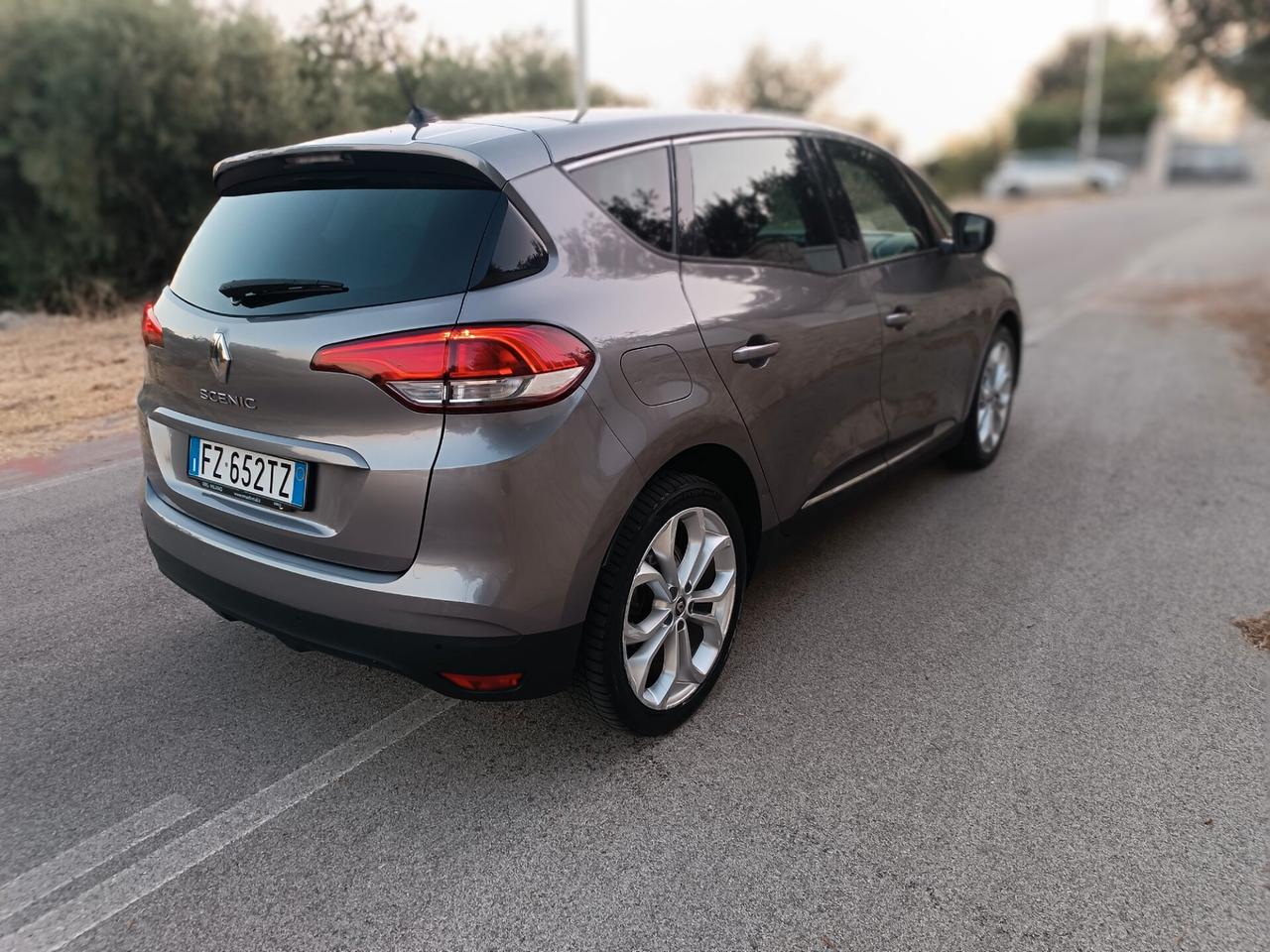 Renault Scenic Scénic Blue dCi 120 CV Sport Edition"accetto permuta"