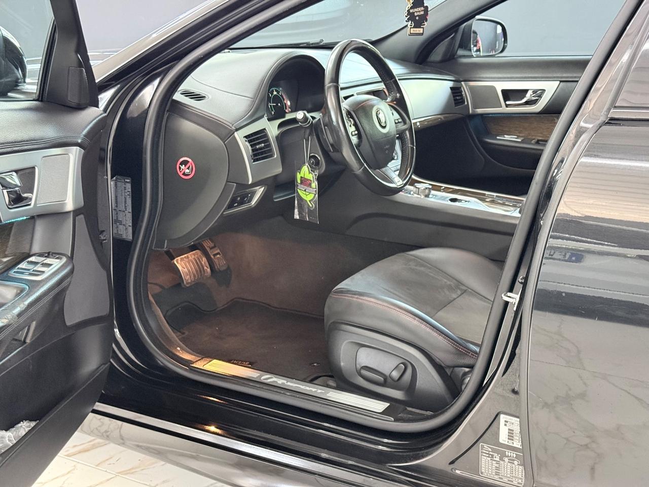 Jaguar XF 2.2 D 200 CV Portfolio