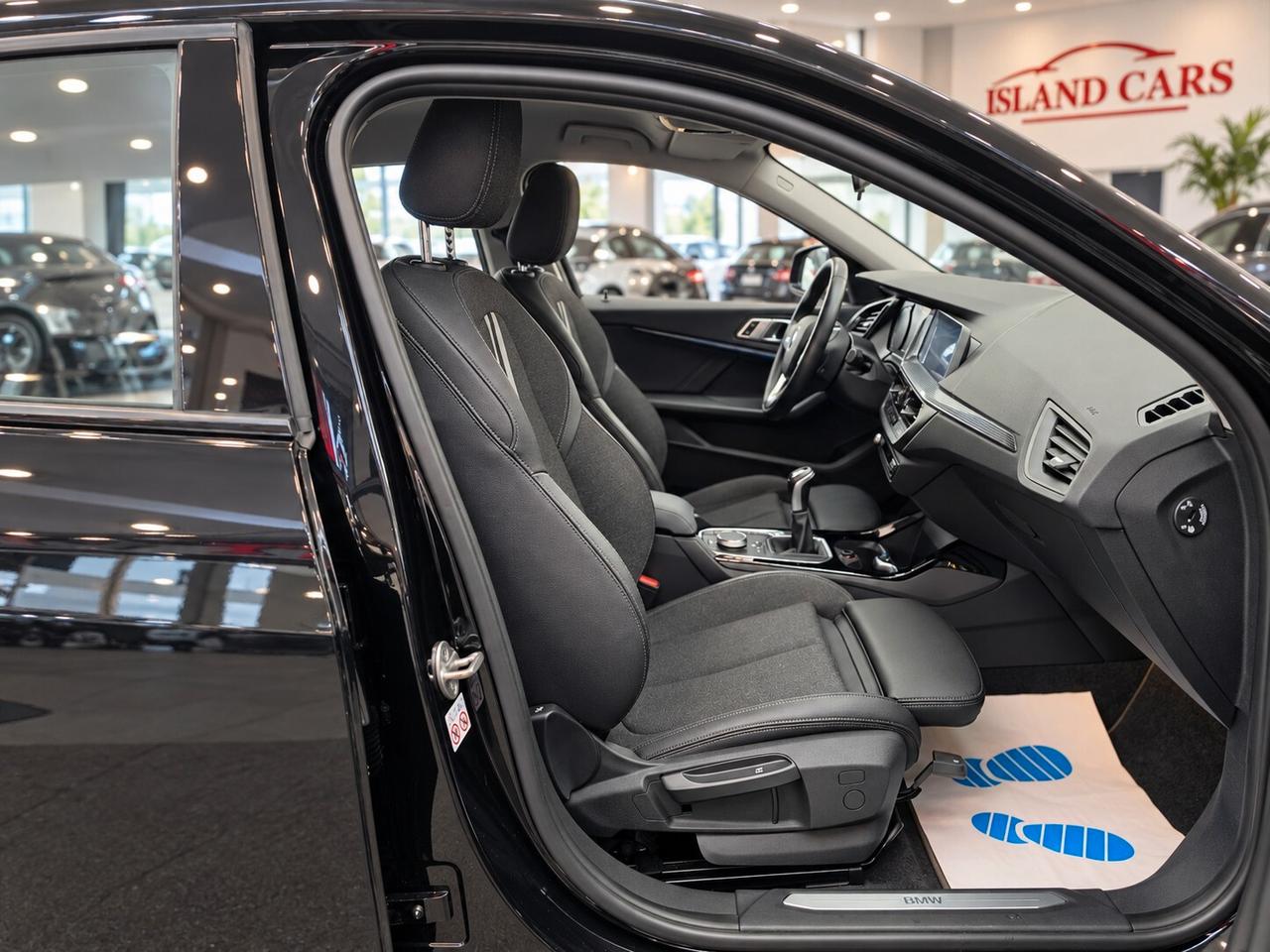 Bmw 118 118i 5p. Sport line