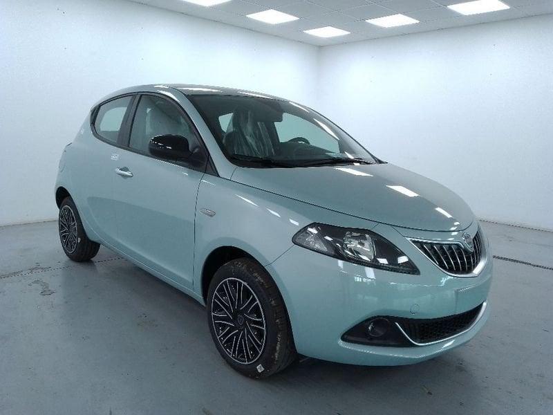 Lancia Ypsilon 1.0 firefly hybrid Gold s e s 70cv