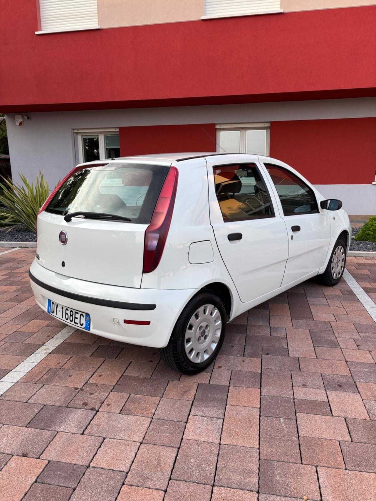 Fiat Punto 1.2 Benzina/GPL