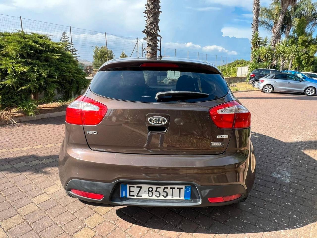 Kia Rio 1.4 CRDi WGT 5p. EX
