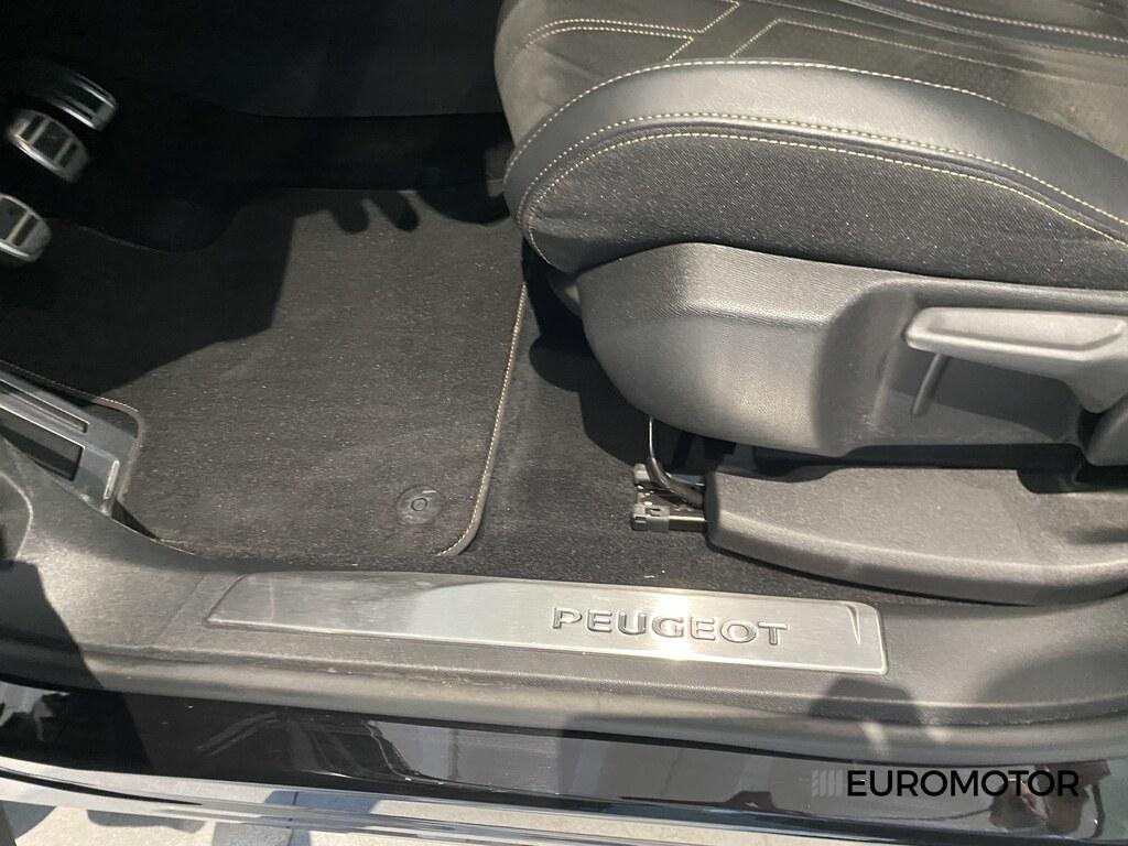 Peugeot 3008 1.5 BlueHDi GT