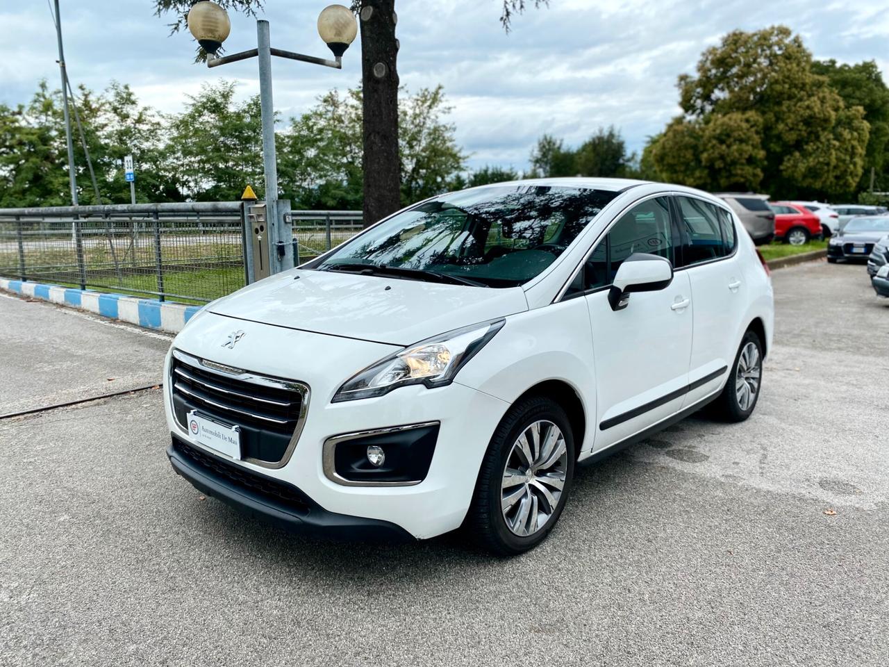 Peugeot 3008 1.6 hdi 8v Active 115cv fap FL UNICO PROPRIETARIO