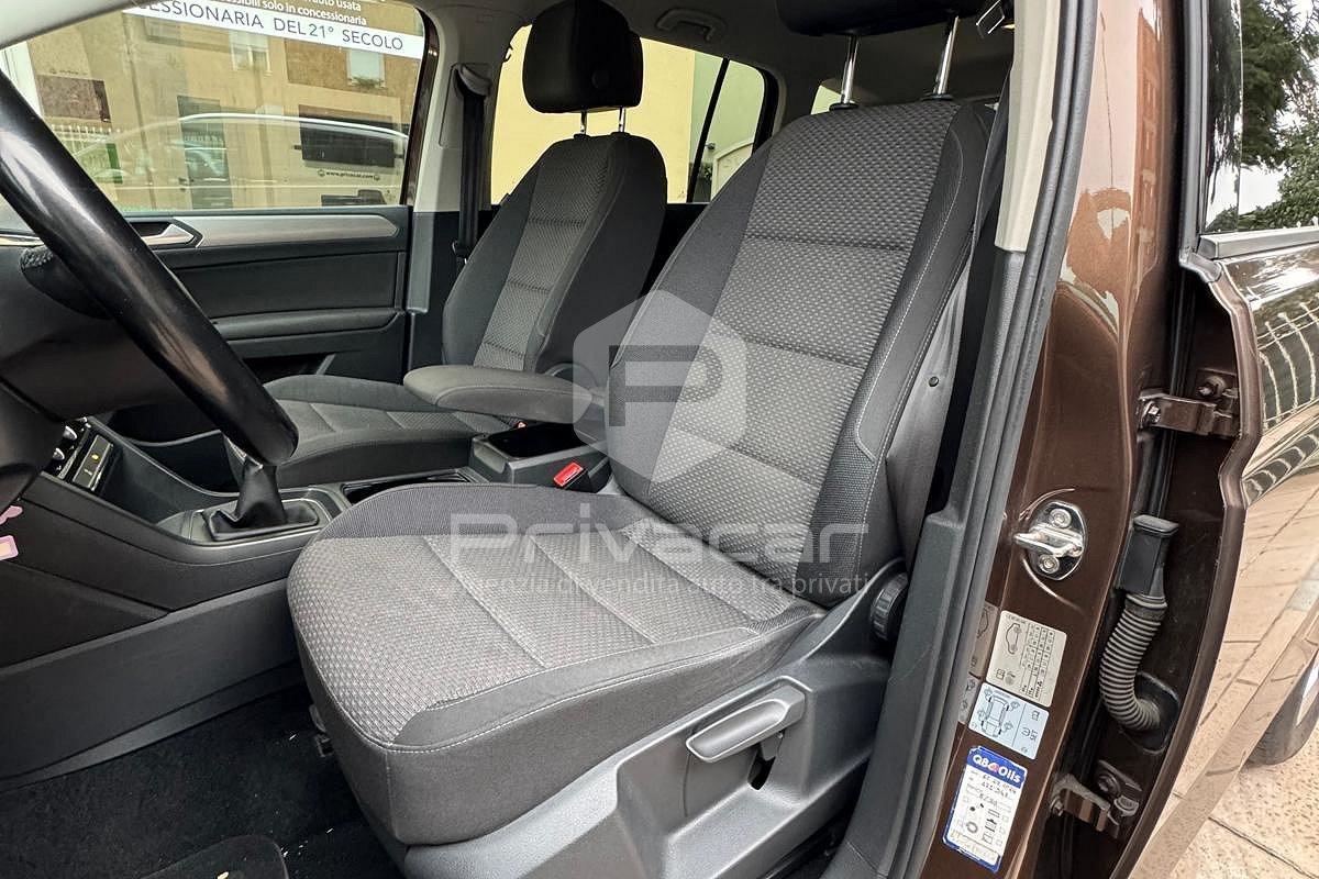 VOLKSWAGEN Touran 1.6 TDI 115 CV SCR Comfortline BlueMotion Technology