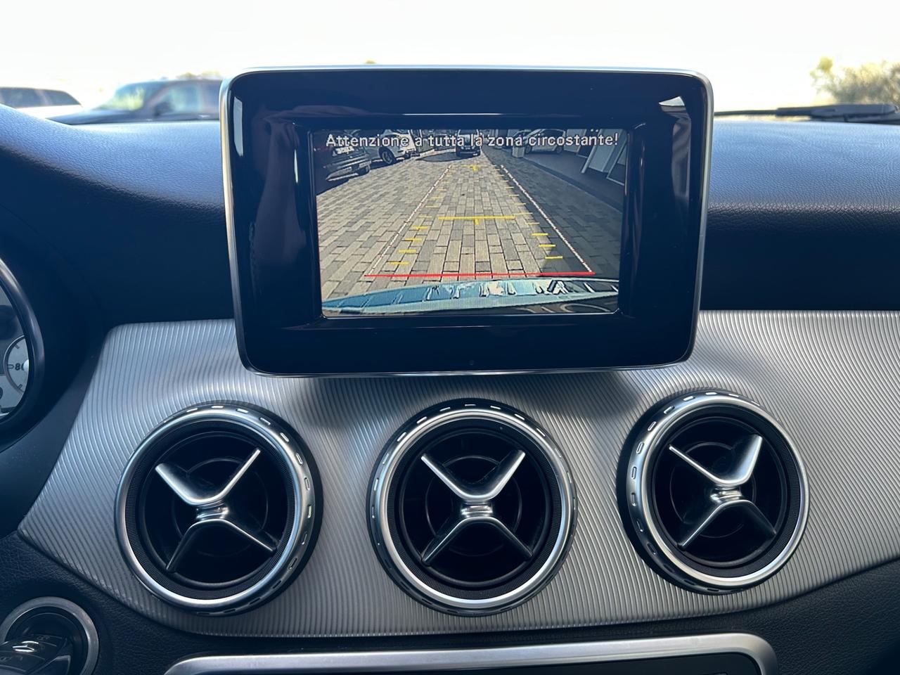 Mercedes-benz GLA 180 d Sport