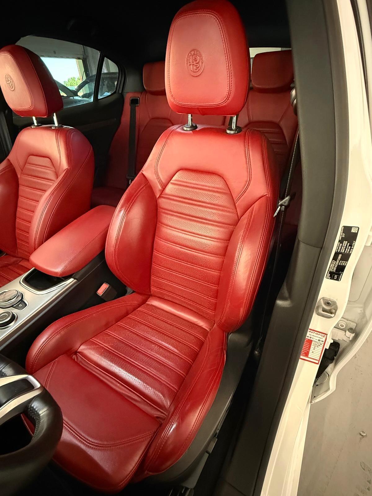 Alfa Romeo Stelvio 2.2c.c 210 CV AT8 Q4 Veloce