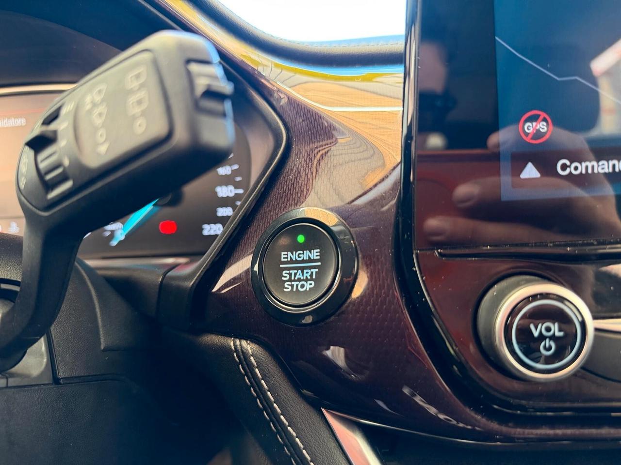 FORD FIESTA VIGNALE 1.0 BENZINA 100CV
