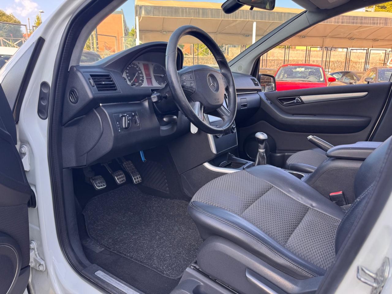 Mercedes-benz B 200 CDI Executive