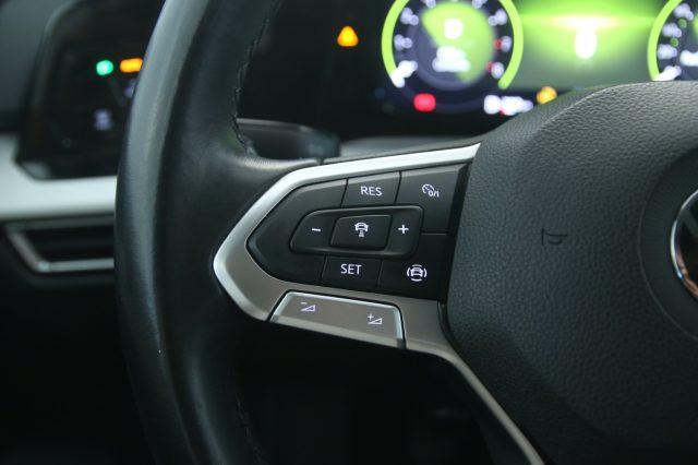 VOLKSWAGEN Golf 1.5 TSI EVO ACT Life