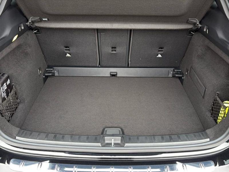 Mercedes-Benz GLA 35 AMG Line Premium