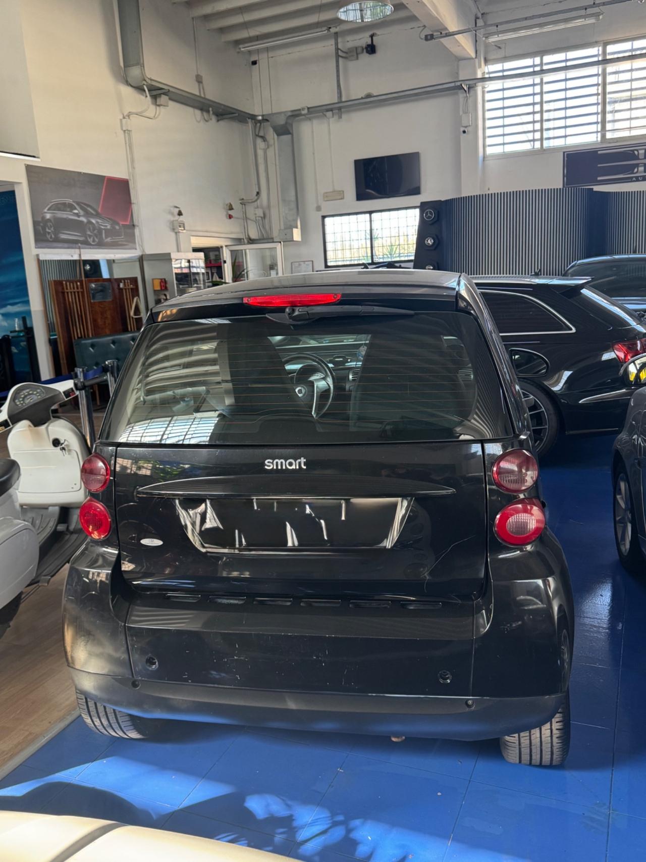 Smart ForTwo 1000 52 kW coupé pure