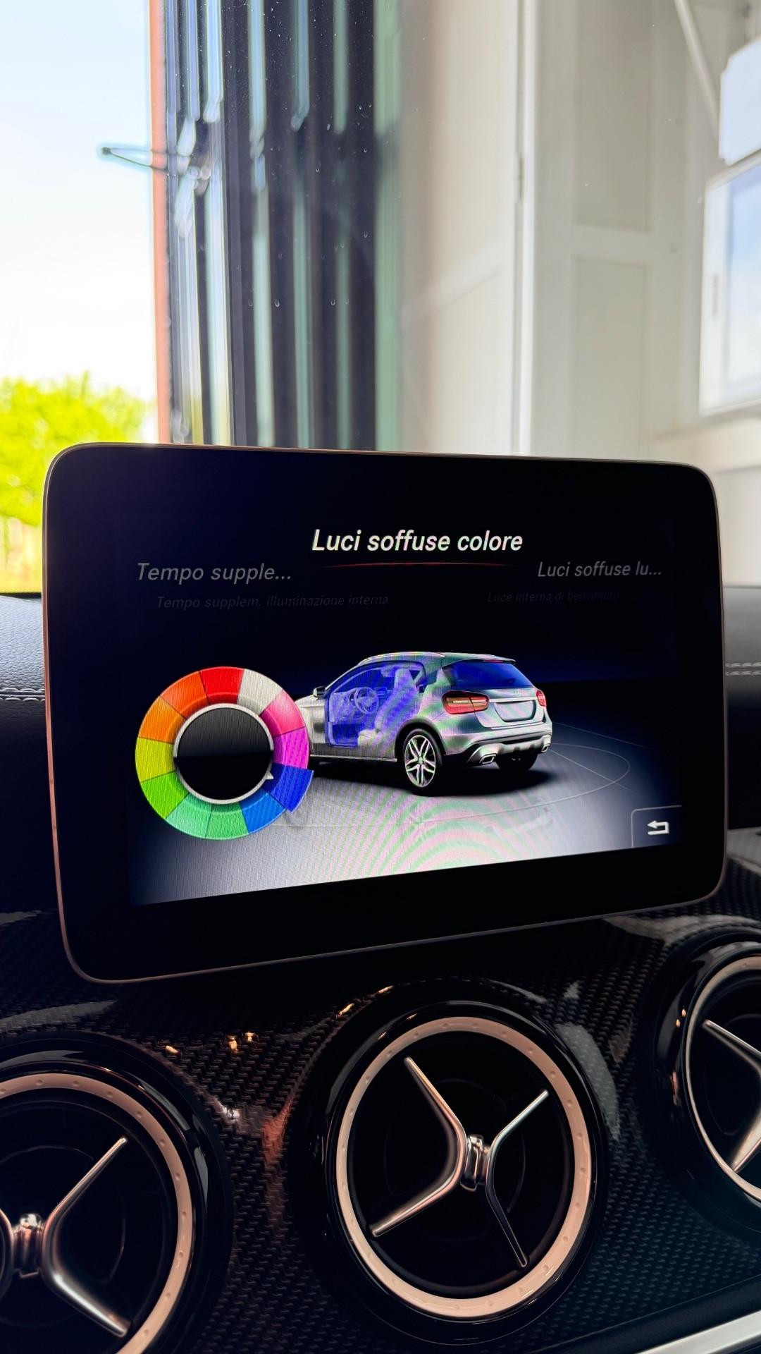 Mercedes-benz GLA 200 Premium night edition