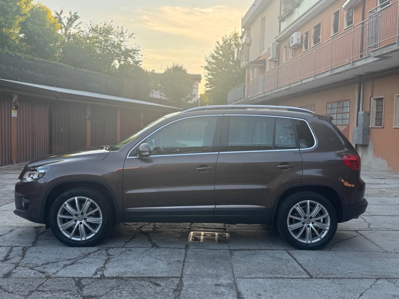Volkswagen Tiguan 2.0 TDI 140 CV 4MOTION Sport & Style
