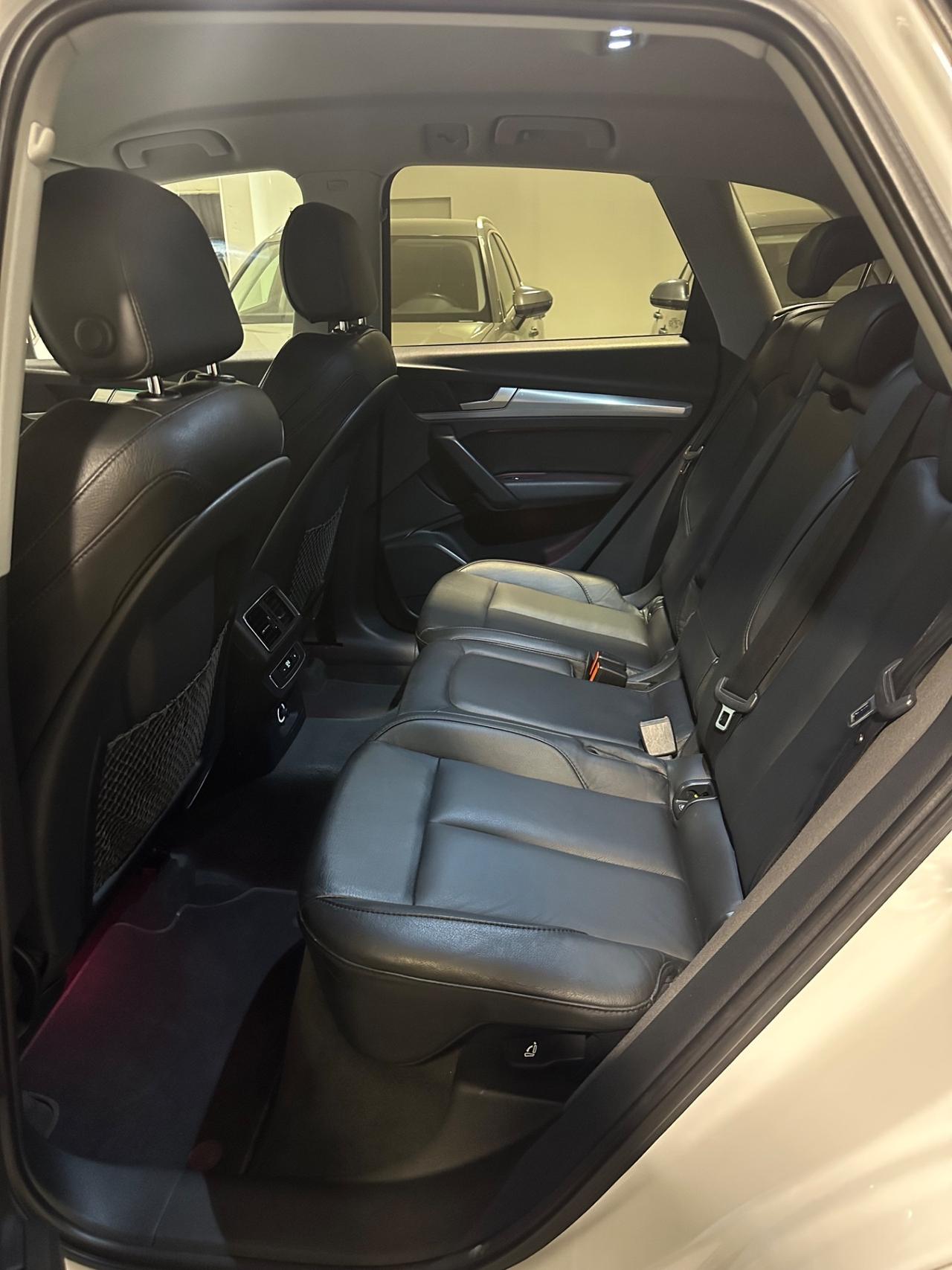 Audi Q5 2.0 TDI 190 CV quattro S tronic Business Sport