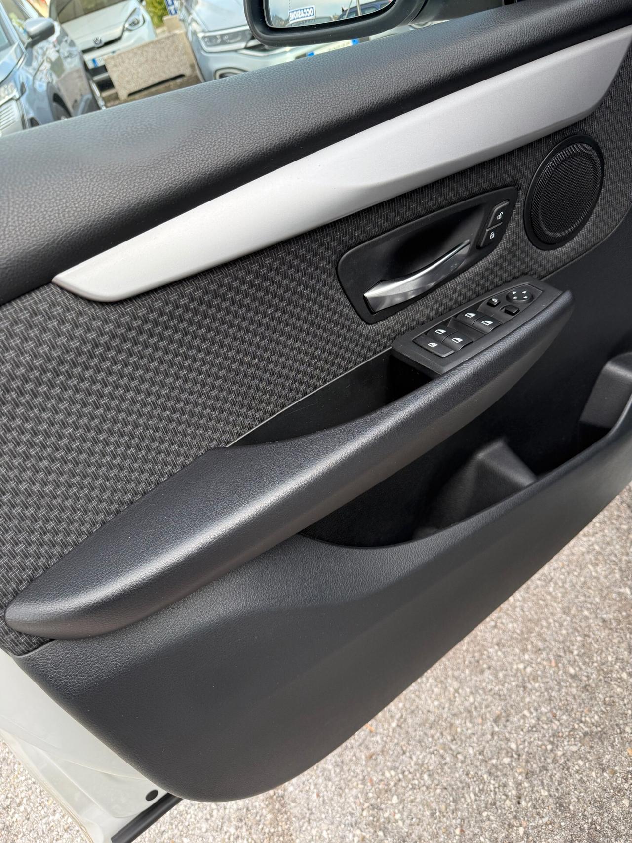 "IMMACOLATA" Bmw 216d Active Tourer Sport