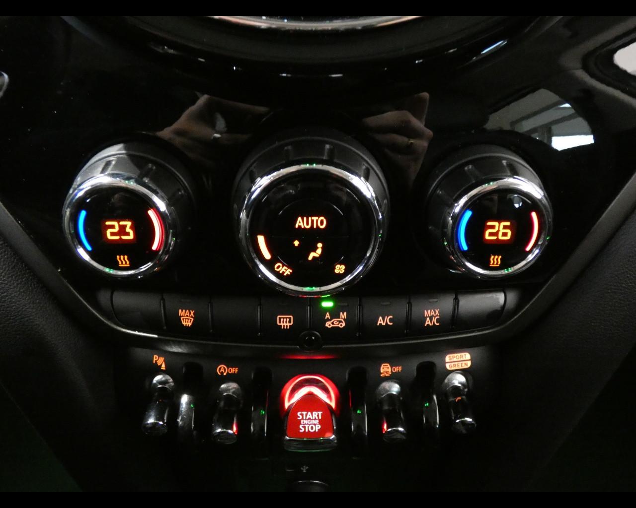 MINI Mini Countrym.(F60) - Mini 2.0 Cooper SD Classic Countryman ALL4