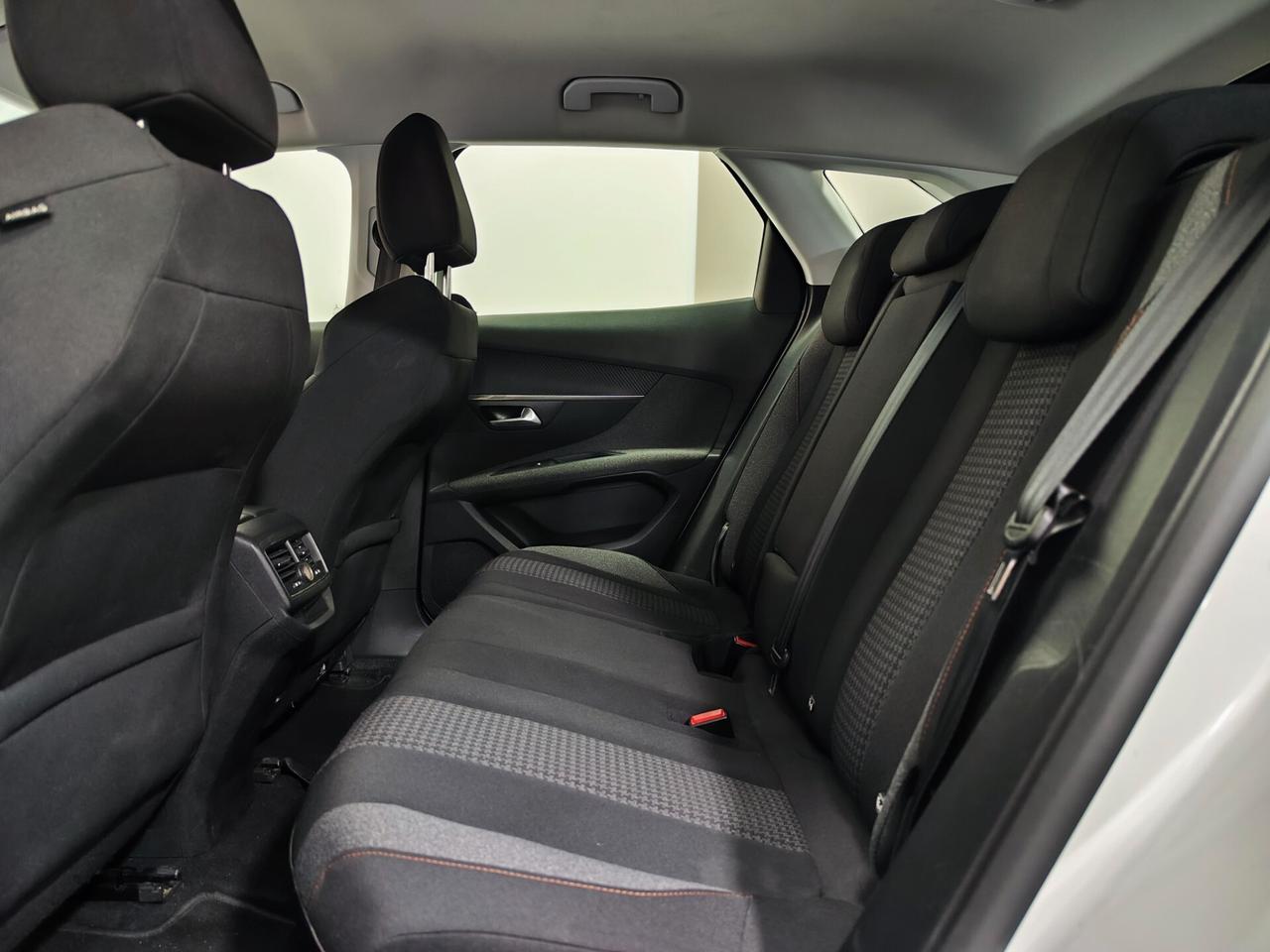 Peugeot 3008 BlueHDi 130 S&S EAT8 Allure UNICO PROPRIETARIO