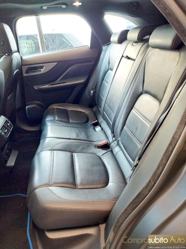 JAGUAR F-Pace 2.0 D 180 CV AWD aut. Portfolio