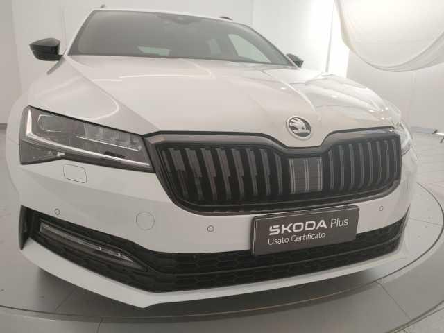 SKODA Superb 2.0 TDI EVO 200 CV SCR DSG Wagon SPORTLINE