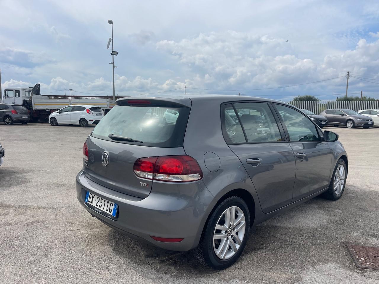 VOLKSWAGEN GOLF VI 1.6 TDI 105 HIGLINE 98000KM