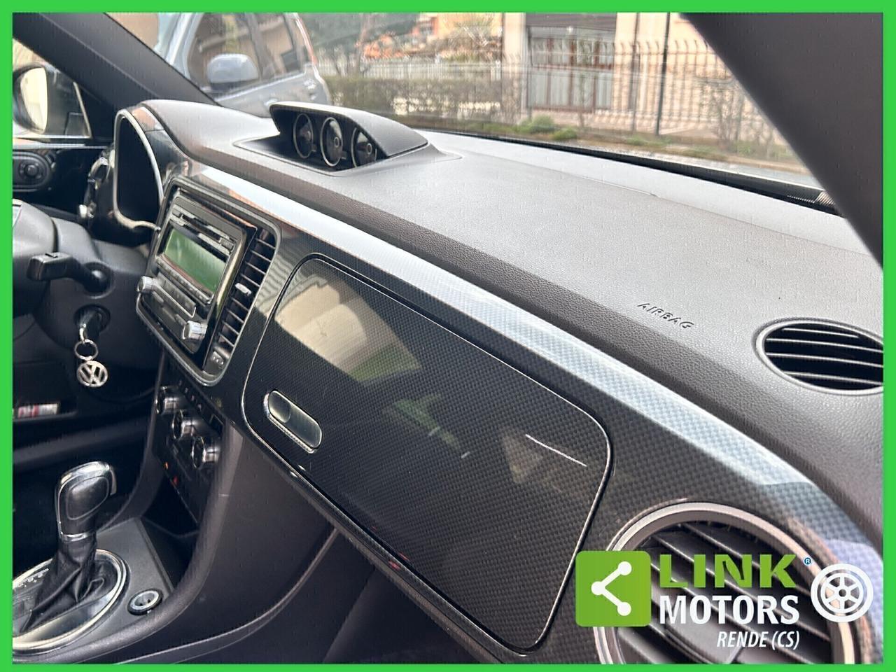 Volkswagen Maggiolino 2.0 TDI DSG Sport 07/2012