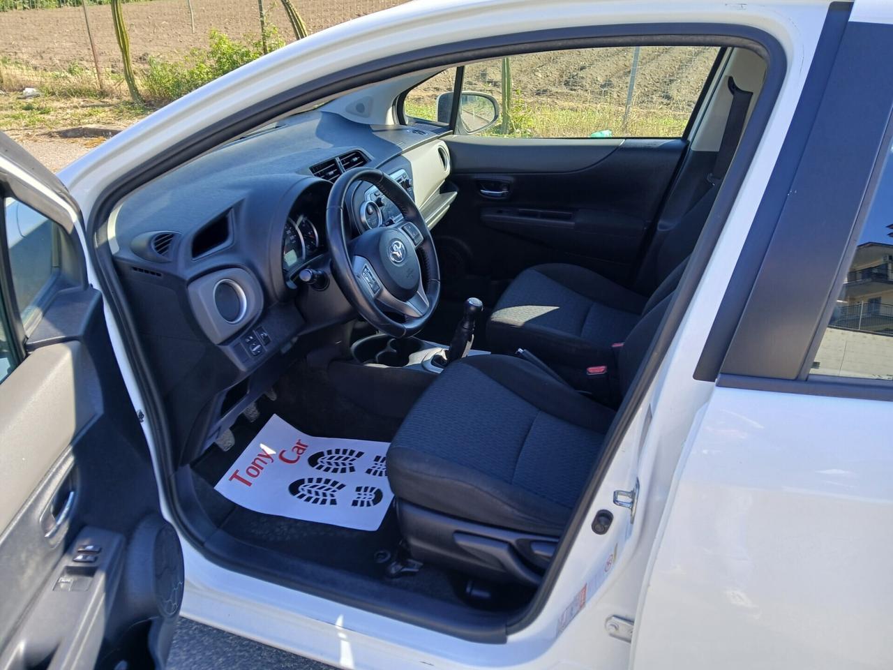 Toyota Yaris 1.0 5 porte 1 proprietario NuovissimA