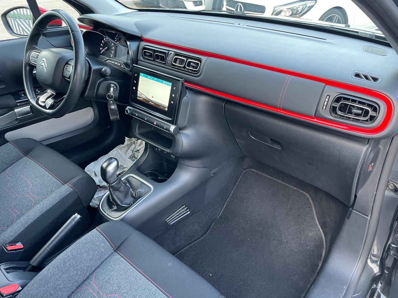 Citroen C3 1.5 BlueHDi 75CV Shine-NAVIGATORE-RETROCAMERA