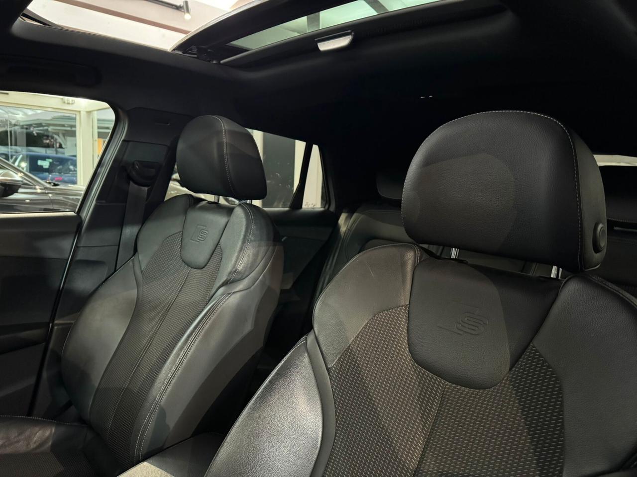 Audi Q2 30 TDI S line Edition