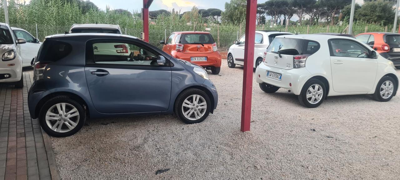 Toyota iQ 1.3 euro5 NAVI PREZZO REALE GARANZIA 12 MESI