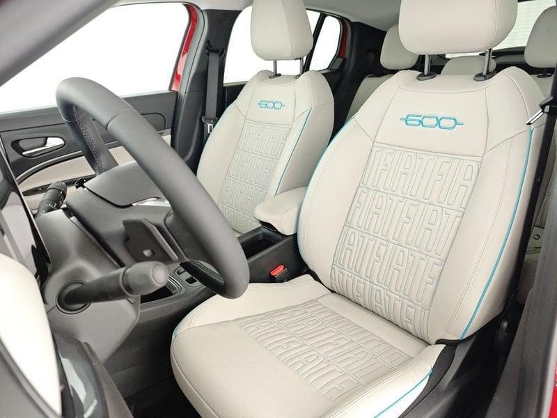 FIAT 600 Hybrid DCT MHEV La Prima + VERNICE " VARI COLORI DISPONIBILI"