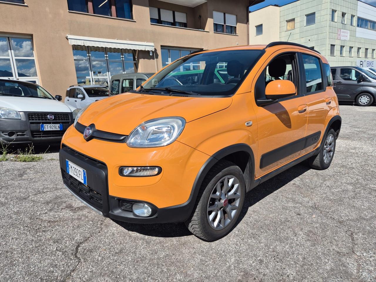 FIAT PANDA 0.9 4X4 TREKKING