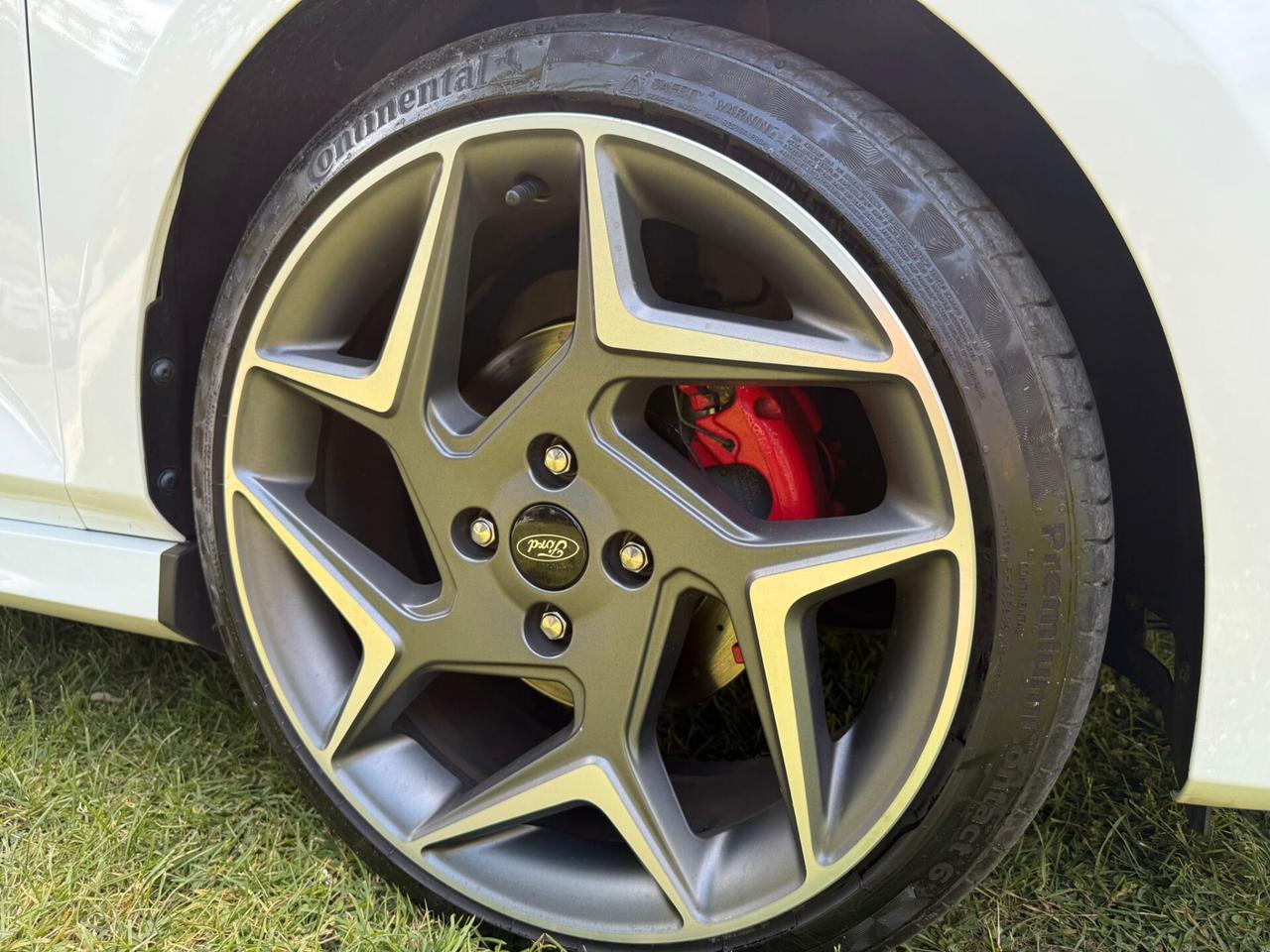 Ford Fiesta ST PERFORMANCE 1.5 - 200CV