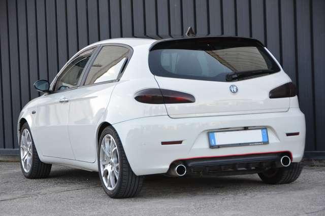 Alfa Romeo 147 5p 1.6 ts 16v Distinctive 105cv G.P.L.