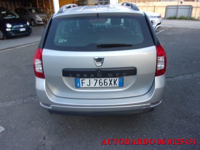 DACIA Logan MCV 0.9 TCe 12V 90CVLauréate GPL