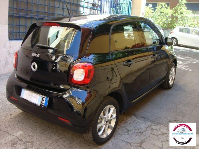 SMART - Forfour - 70 1.0 twinamic Youngster