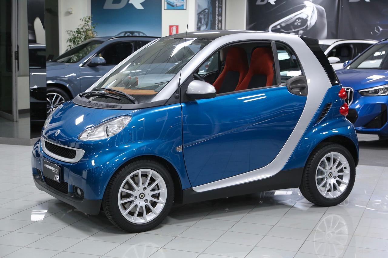 Smart fortwo Passion 1.0 71 cv auto