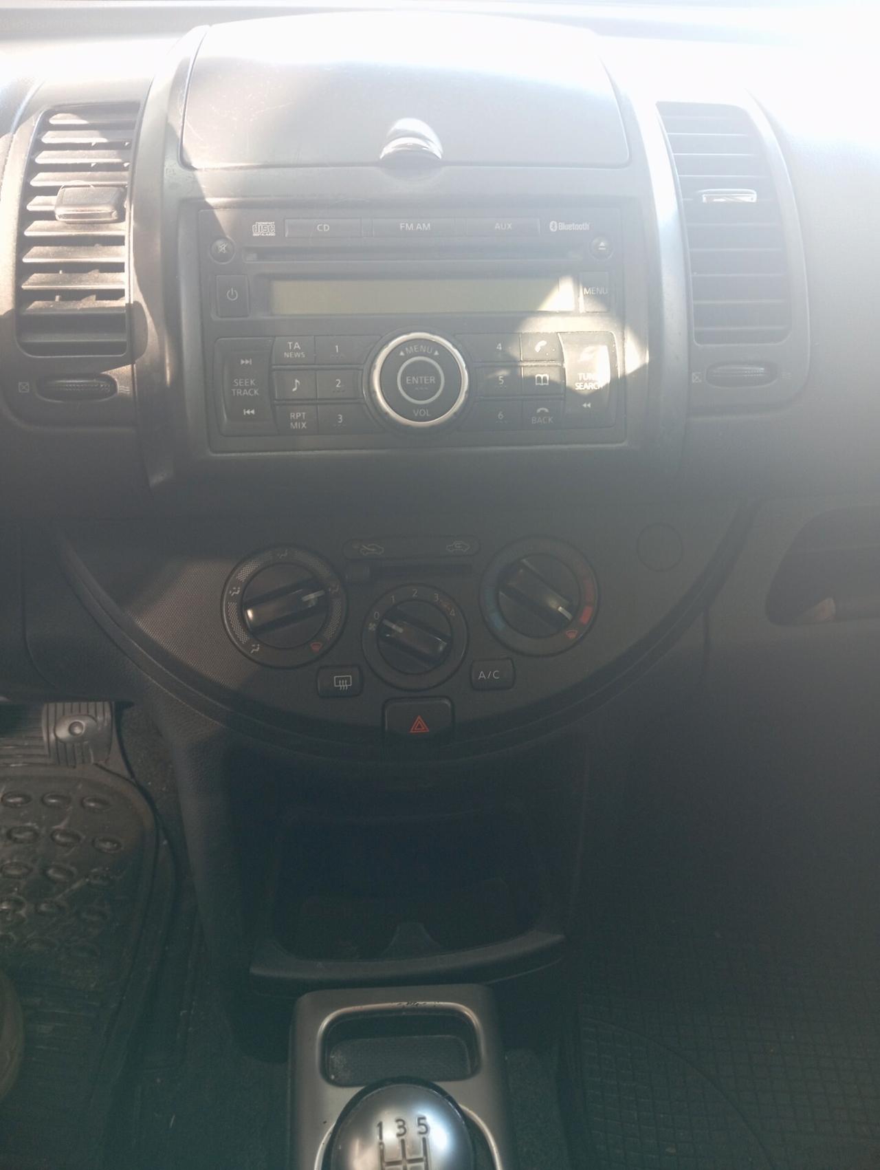 Nissan Note 1.5 diesel 2010 CON GARANZIA