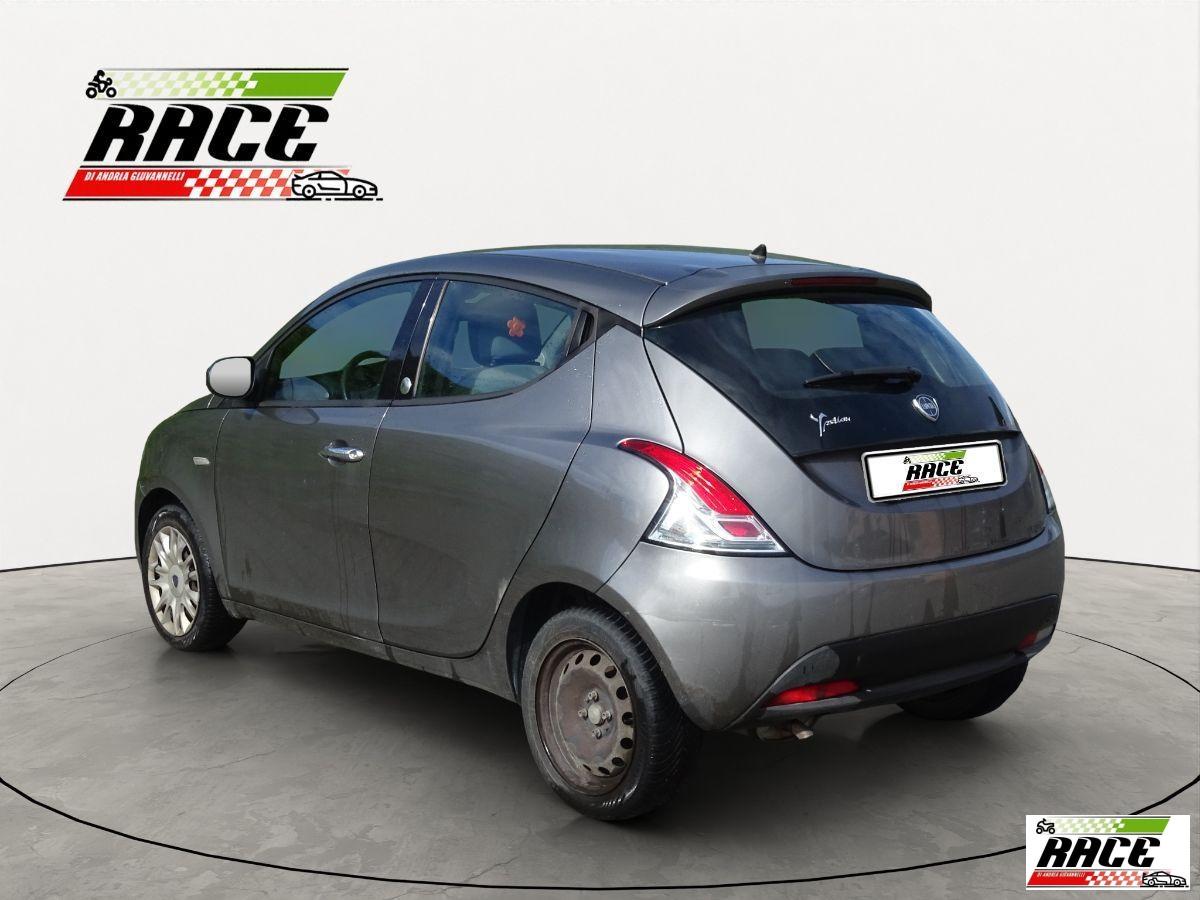 LANCIA - Ypsilon - 1.2 69 CV 5 porte GPL Ecochic Gold