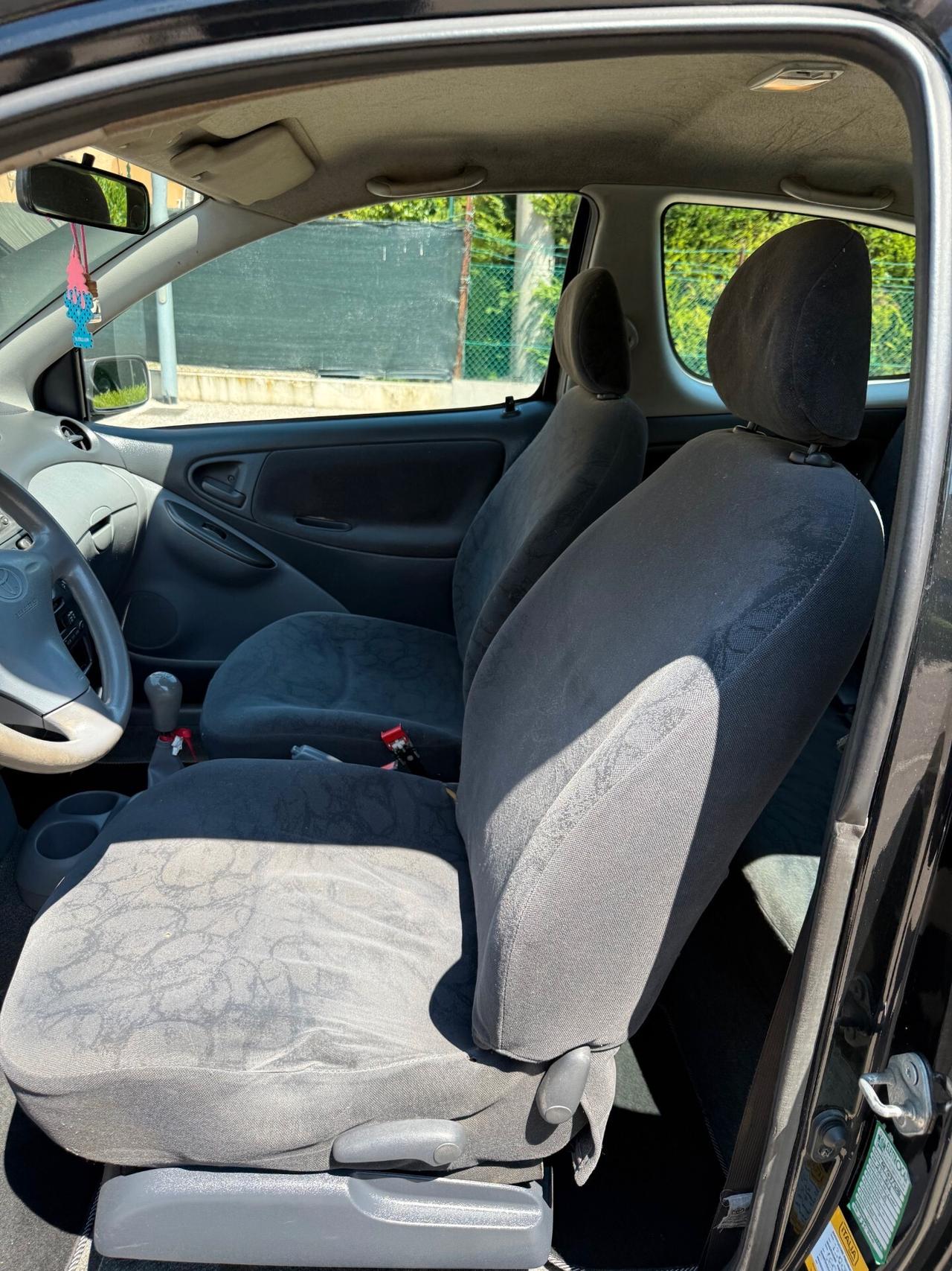 Toyota Yaris 1.0 - NEOPATENTATI -