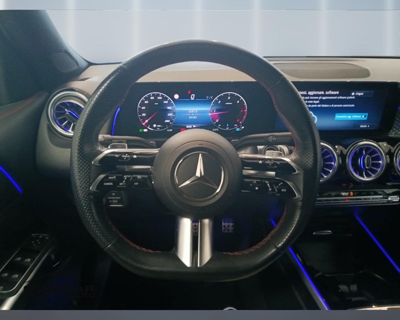 Mercedes-Benz GLB - X247 2023 - GLB 200 d AMG Line Premium auto