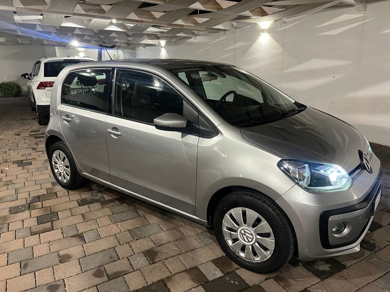 Volkswagen up! 1.0 5p. eco move up! BlueMotion Technology