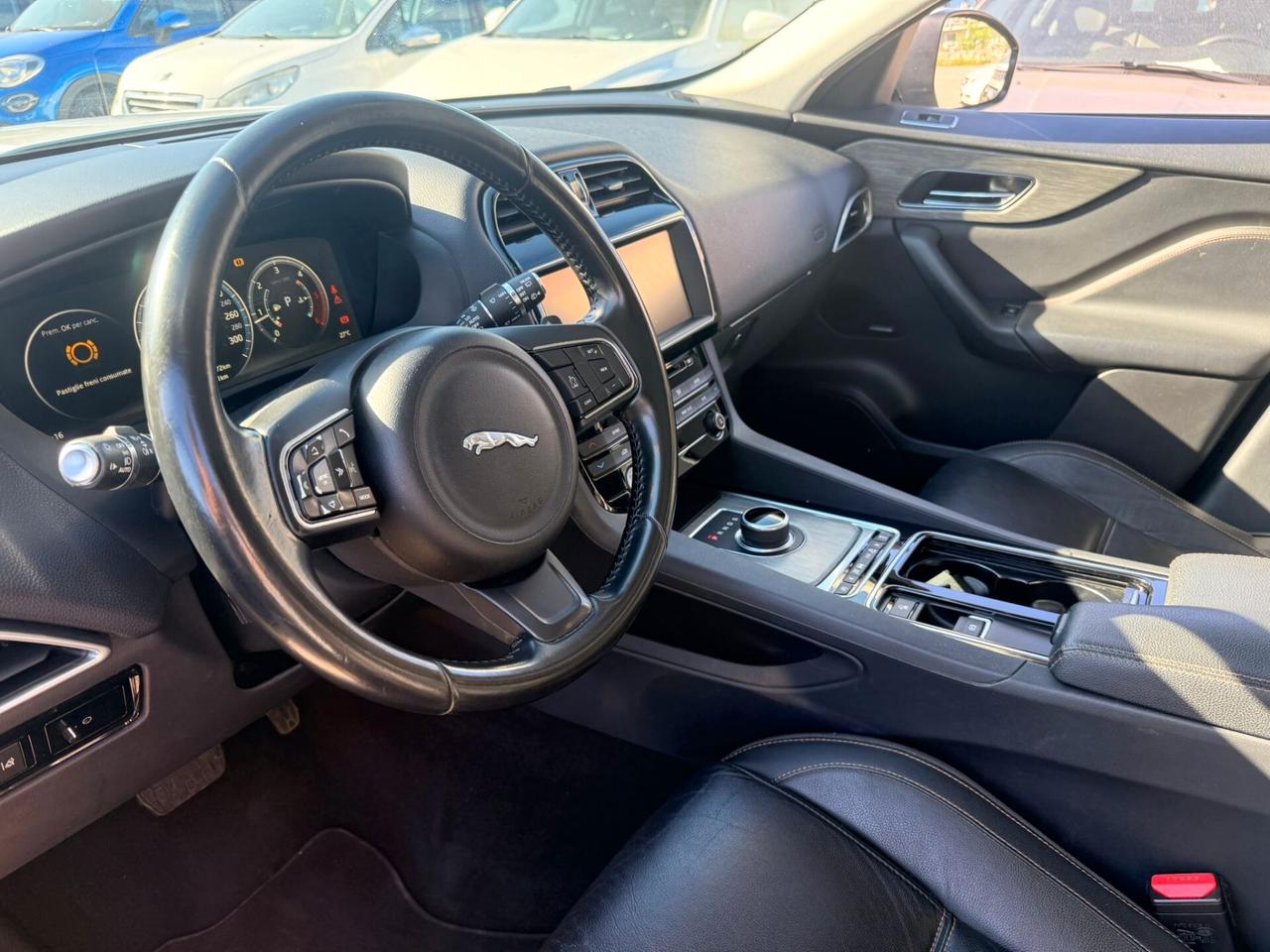 Jaguar F-Pace 2.0 D 180 CV AWD aut. Portfolio