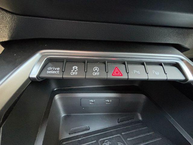 AUDI A3 SPB 30 TFSI S line edition