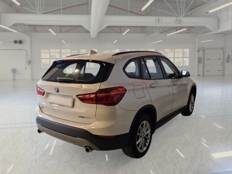 BMW X1 sDrive 18d Business Autom.