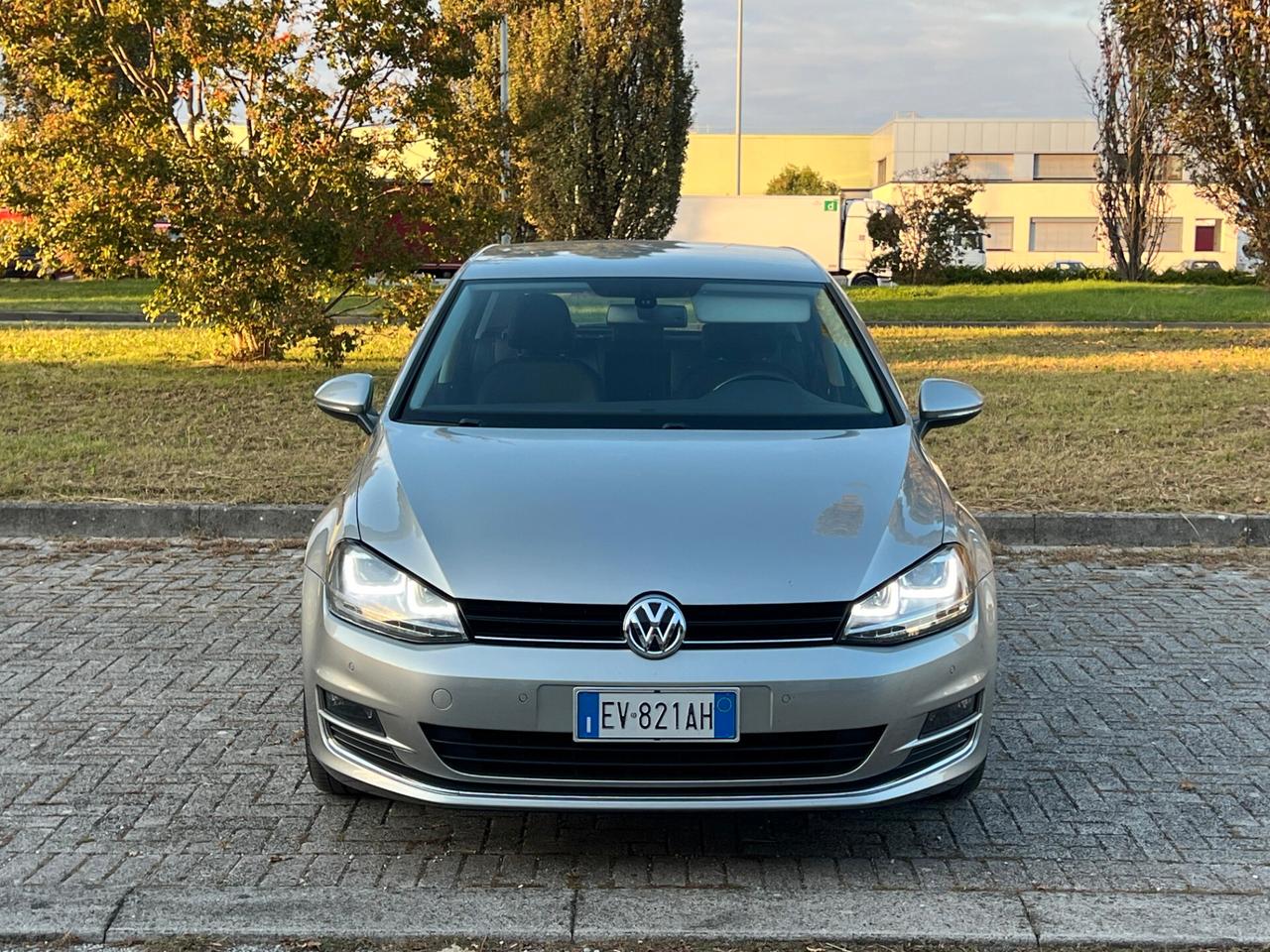 Volkswagen Golf 1.6 TDI DSG 5p. Highline BlueMotion Technology