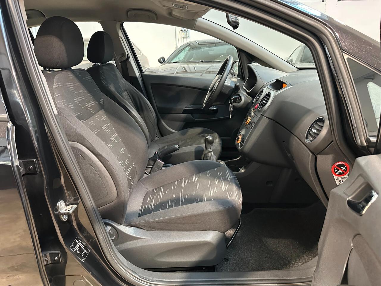Opel Corsa 1.2 85CV 5 porte GPL-FINO 2031-UNIO PROPRIETARIO
