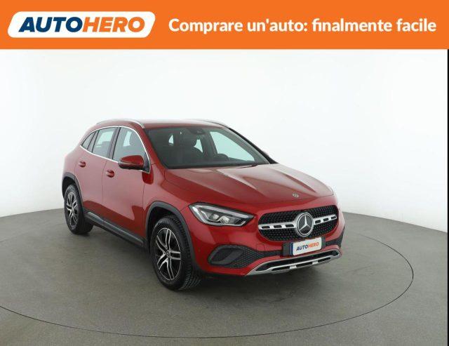 MERCEDES-BENZ GLA 180 d Automatic Sport