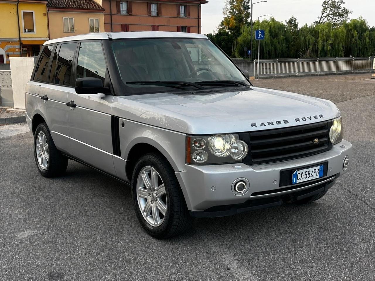 Land Rover Range 3.0 Td6 Vogue Foundry